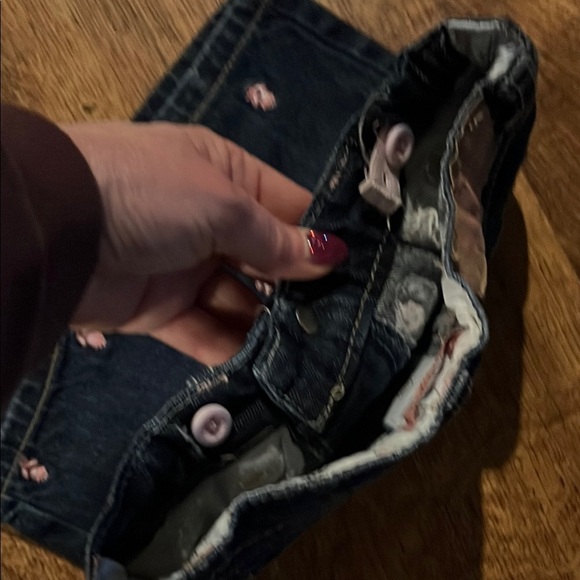 Levi's Dark Denim Shorts with Pink Embroidery - Picture 4 of 6